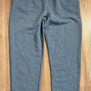 NEW Men’s Ease Of Motion Gray Fleece Jogger Sweatpants - Size Medium